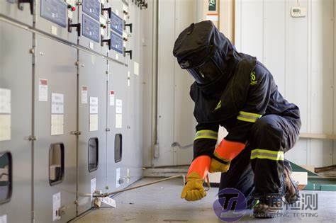 防護服標(biāo)準(zhǔn)